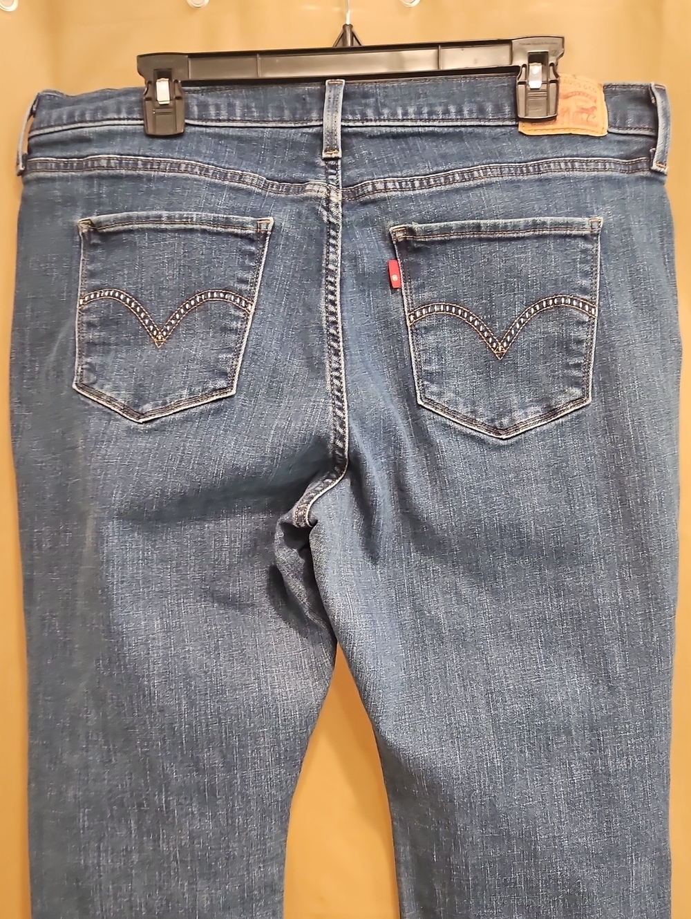 2 PAIRS - Levi's Classic Blue Denim Jeans - Back Pocket Detail